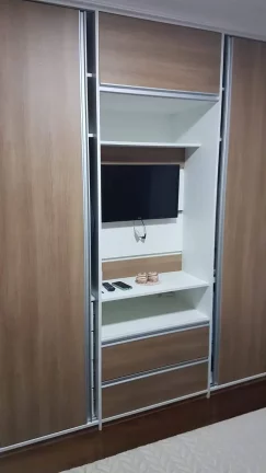 Imagem CASA COM 3 QUARTOS, SUITE, LOJA, SAUNA. NOVA FRIBURGO.