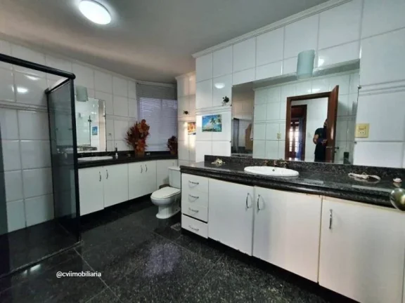 Imagem Linda casa, com vista definitiva para lagoa da Pampulha, com 4 quartos com vista , armários, sendo ...