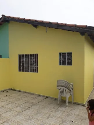 Imagem Casa para Venda em Itanhaém, Jardim Jamaica, 1 dormitório, 1 suíte, 1 banheiro, 3 vagas