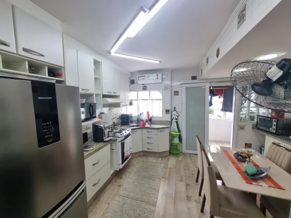 Imagem Apartamento à venda com 3 dormitórios e vista livre para o mar no bairro Ponta da Praia em Santos/SP