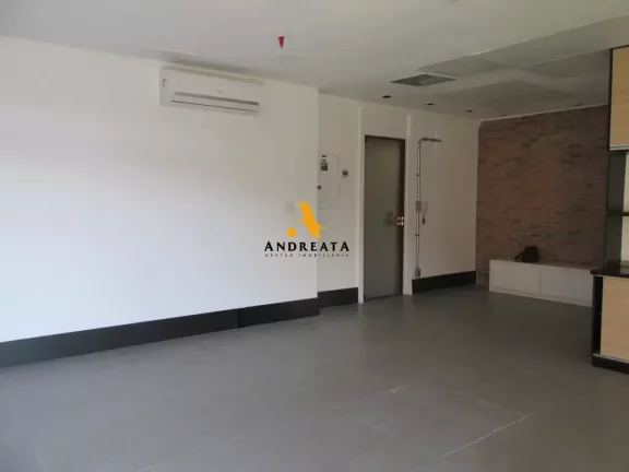 Imagem Avenida das Américas - Citta América -   Vende alugada ou inquilino desocupa!!! Oportunidade para investidores!!! 0,48% de rendimento hj!!!