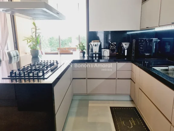 Imagem Casa à venda no Condomínio Reserva Real em Paulínia

Casa maravilhosa térrea com 4 anos, com 3 q...