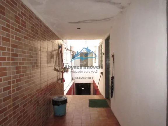 Imagem Casa à Venda no Centro de Carapicuíba | 5 Quartos e Garagem