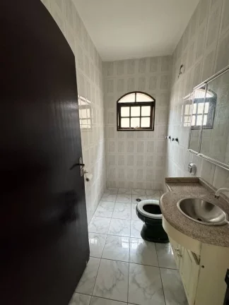 Imagem Sobrado com 3 dormitórios para alugar, 110 m² por R$ 3.750,00/mês - Jardim Ismênia - São José dos Campos/SP