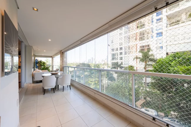 Imagem Apartamento com 3 Quartos à Venda, 233 m² em Campo Belo - São Paulo