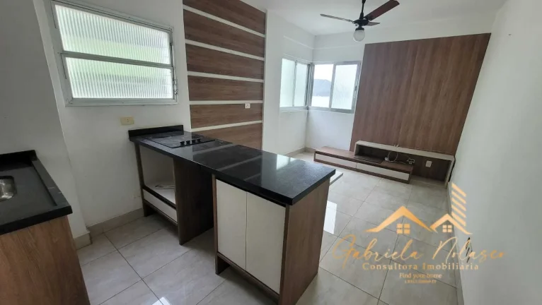 Imagem Apartamento de um dormitório prédio frente Mar
