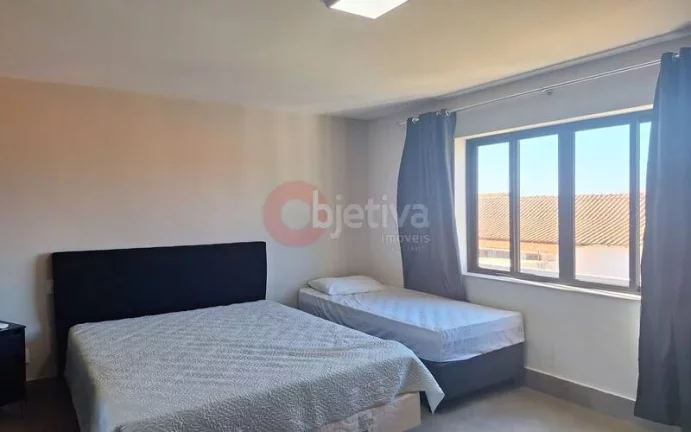 Imagem Casa independe com 4 suítes, Foguete - Cabo Frio.
