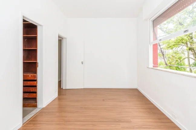 Imagem Apartamento Gávea - 24M², 4 Dorms, 1 Suíte, 1 Vaga Demarcada, Piscina, Salão de Festas, Playground, Área Verde.