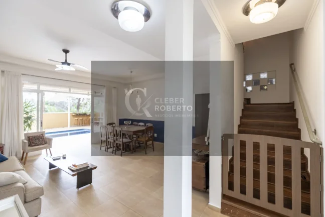 Imagem Sobrado à venda com Vista Deslumbrante e Lazer Com 250m² de terreno e 208m²