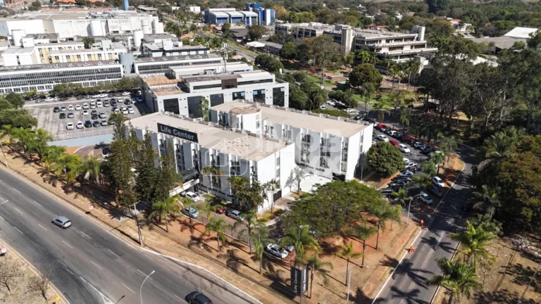 Imagem Ed. Life Center – Asa Norte: Sala Comercial com Vaga Privativa