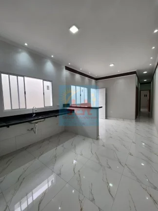 Imagem Casa com 3 dormitórios, piscina no Jardim Praia Grande em Mongaguá 379.900,00