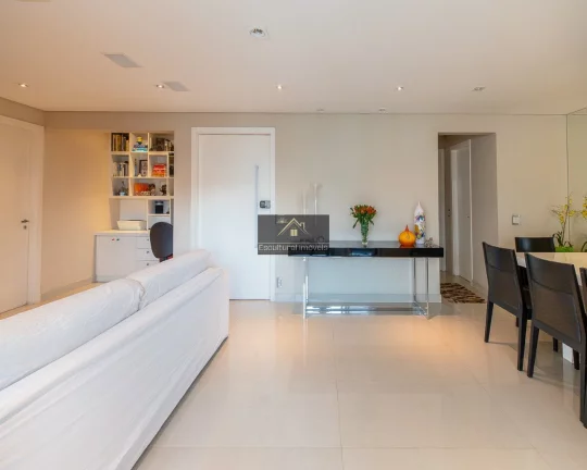 Imagem APARTAMENTO 133,00 M ÁREA ÚTIL 3 QUARTOS SENDO 1 SUÍTE SALA 3 AMBIENTES LAVABO PORCELANATO VARANDA GOURMET VISTA 2 VAGAS GARAGEM DEPÓSITO MERCADINHO