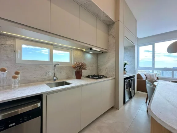 Imagem Apartamento 3Dormitórios dependência - Bairro Zona Nova