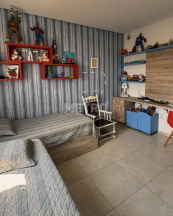 Imagem Casa com 3 suítes, master com closet e hidromassagem, Piscina, Área gourmet
