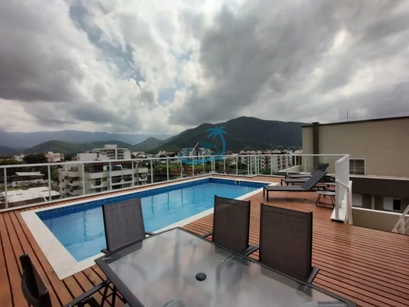 Imagem Belíssimo apartamento com 120m², 3 dormitórios, 3 banheiros e 2 vagas de garagem à venda no Centro de Ubatuba