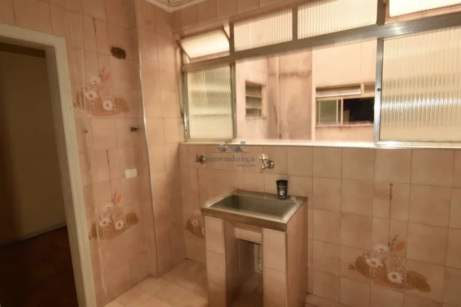 Imagem Apartamento próximo do Metrô Fradique Coutinho com 2 quartos e 1 vaga, 83m²