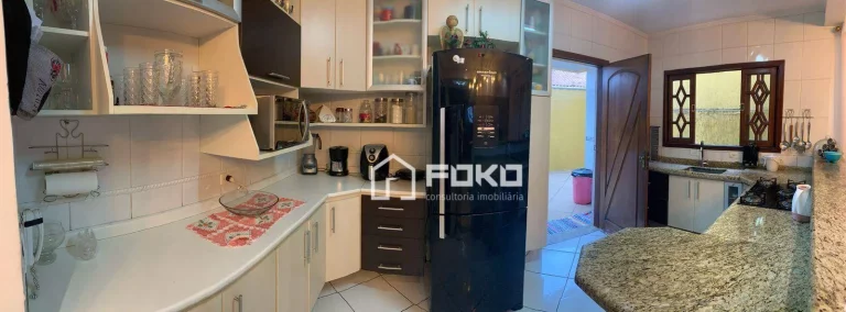 Imagem Sobrado com 3 dormitórios à venda, 180 m² por R$ 950.000,00 - Vila Moreira - Guarulhos/SP