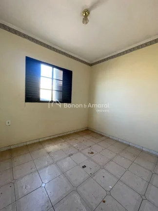 Imagem Galpão comercial com 526 m² de área construída, ideal para empresas que buscam um espaço amplo,...