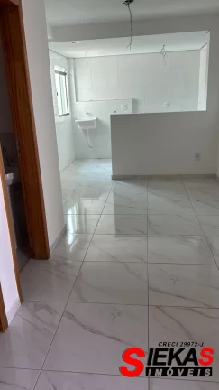 Imagem Apartamento Comercial para Locação em São Paulo-SP, Itaquera: 2 Quartos, 1 Sala, 1 Banheiro, 1 Vaga de Garagem, 42m².