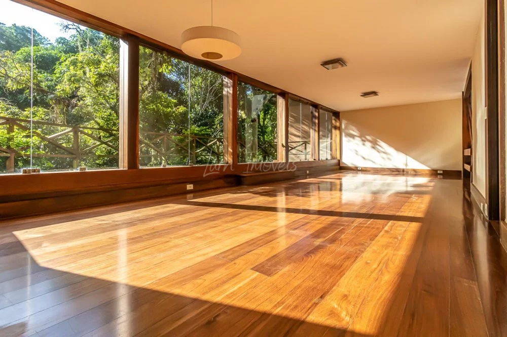 Imagem Luxo e tranquilidade: Casa em Condomínio, São Conrado. Imagem Luxo e tranquilidade: Casa em Condomínio, São Conrado.