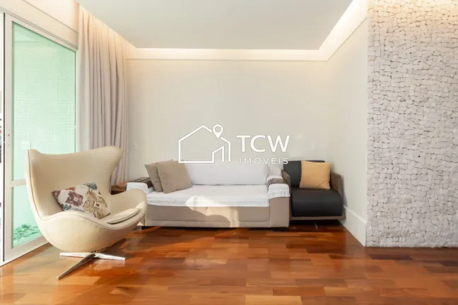 Imagem Apartamento 3 Suítes em Aclimação SP