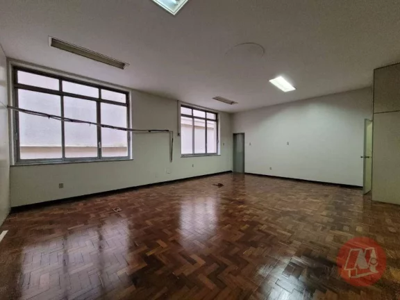 Imagem Conjunto para alugar, 333 m² por R$ 8.450,00/mês - Centro Histórico - Porto Alegre/RS