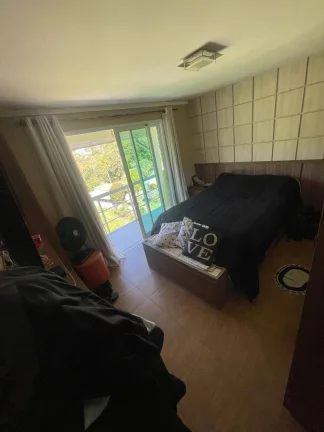 Imagem VENDO ESTA CASA DE ALTO PADRÃO NO BAIRRO: CÔNEGO - NOVA FRIBURGO RJ.