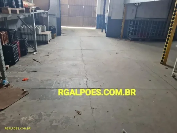 Imagem Galpão para Venda em DUQUE DE CAXIAS, Figueira, 2 banheiros