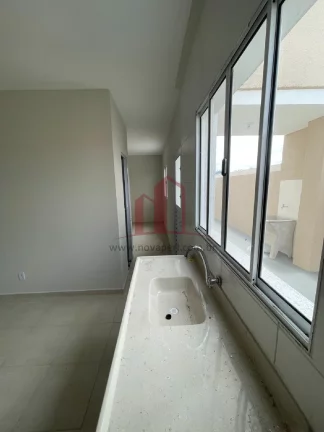 Imagem Imperdível oportunidade de casa à venda em Francisco Morato-SP, Jardim Vassouras II. 2 quartos, 1 sala, 2 banheiros, 1 vaga de garagem, 74m². Condomínio.