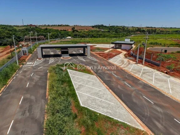 Imagem O Condomínio Urbe 365 é uma das opções mais desejadas em Paulínia,,

Esse terreno de 250 m², t...
