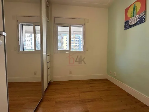 Imagem Apartamento à Venda no Brooklin: 65m², 2 Quartos, Mobiliado e Moderno