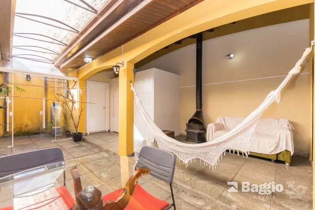 Imagem Casa com Piscina - 2 suites - São José dos Pinhais