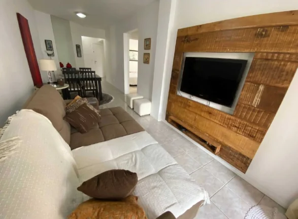Imagem Apartamento quadra mar com 2 dormitórios e 1 vaga de garagem - Avenida Brasil Balneário Camboriú/SC