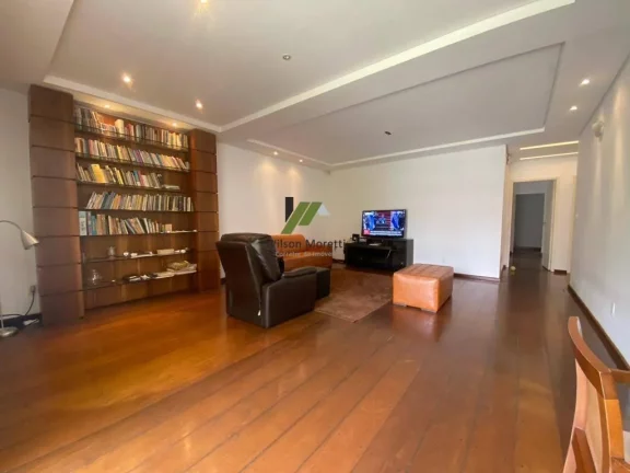 Imagem CASA TÉRREA EM EXCELENTE LOCALIZAÇÃO