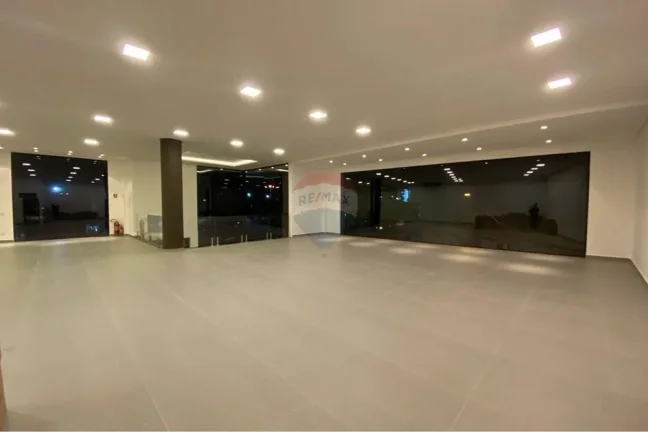 Imagem Prédio Comercial de Alto Padrão em Localização Estratégica
