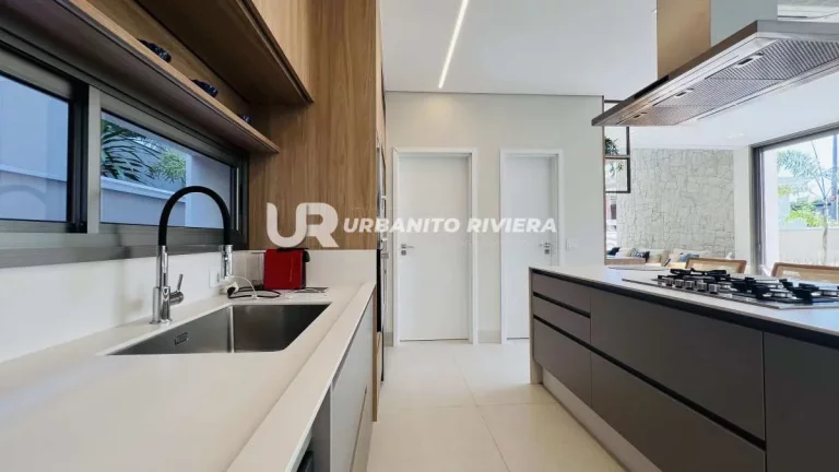 Imagem Casa sofisticada na Riviera com piscina aquecida, sauna e localização privilegiada