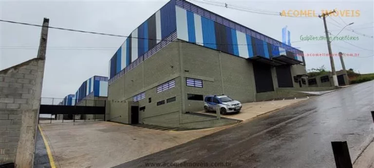 Imagem Galpões para locação em Santana de Parnaiba no bairro Chácaras São Luís