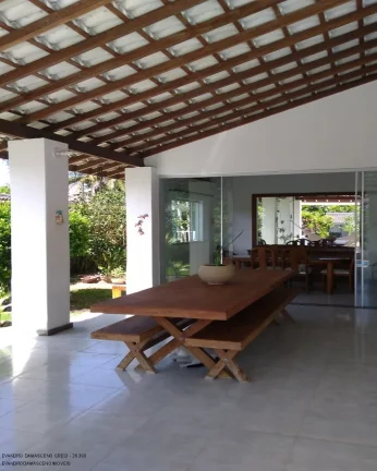 Imagem Casa de luxo em condomínio à venda em Busca Vida, Camaçari-BA: 4 quartos, 4 suítes, 2 salas, 2 banheiros, 4 vagas, 450m².