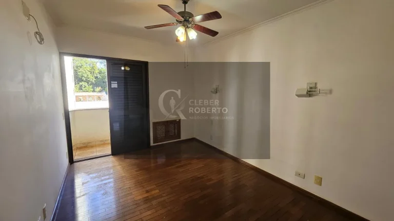 Imagem Amplo Apartamento com Sacada – 142m² e 2 Vagas no Centro