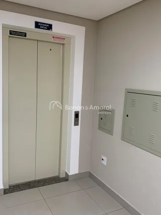 Imagem Apartamento em andar alto com vista livre em ótima localização próximo ao centro da cidade e tod...