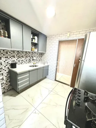 Imagem Apartamento Triplex no Ed. Ville D'Ampezzo: 3 Dorms (1 Suíte), 3 Banheiros, Sala ampla, Cozinha e 3 Vagas de Garagem - 300m² de Conforto e Exclusividade