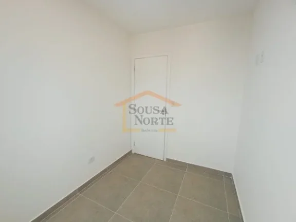 Imagem Apartamento com 40m² com 2 dormitórios, 1 banheiro, sala para dois ambientes, varanda, cozinha com...