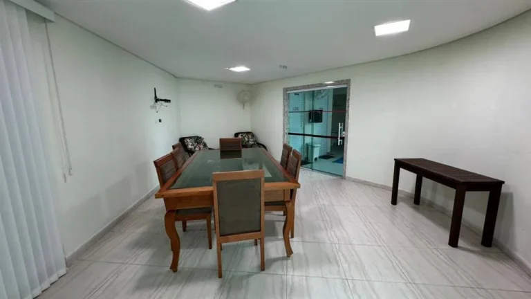 Imagem APARTAMENTO COM 157.27 m² - GUILHERMINA - PRAIA GRANDE SP