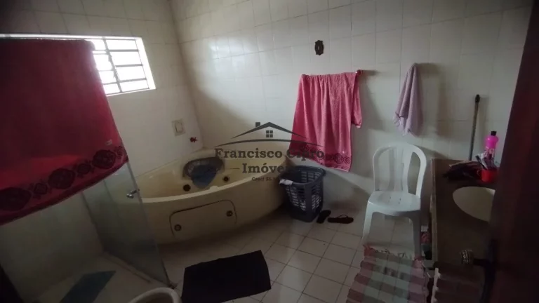 Imagem Casa à venda no bairro Jardim Ícaro - Guaratinguetá/SP