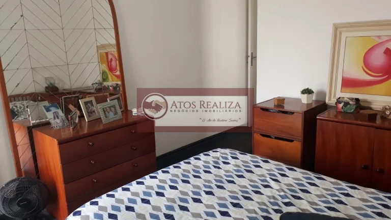 Imagem Sobrado com muito espaço, 4 dormitórios, 2 suítes, 2 Vagas.