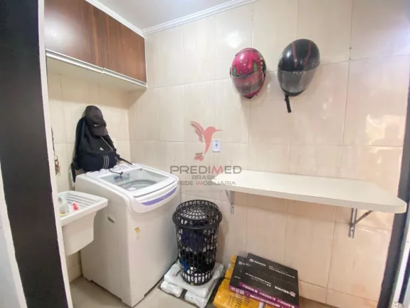 Imagem Apartamento em Santos, todo reformado com 2 Dormitórios, com suíte. Excelente Localização