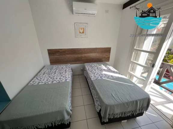 Imagem Casa Aluguel Temporada - Condomínio com 3 suítes, 250m da praia - Acomodação máx. 8 pessoas | Juquehy Imobiliaria