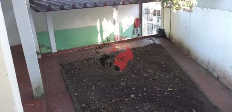 Imagem Casa Térrea com salão comercial à Venda no bairro Taboão em São Bernardo do Campo