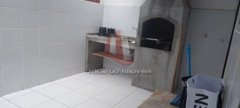 Imagem Casa Duplex Grande Família c/ 4 Quartos.