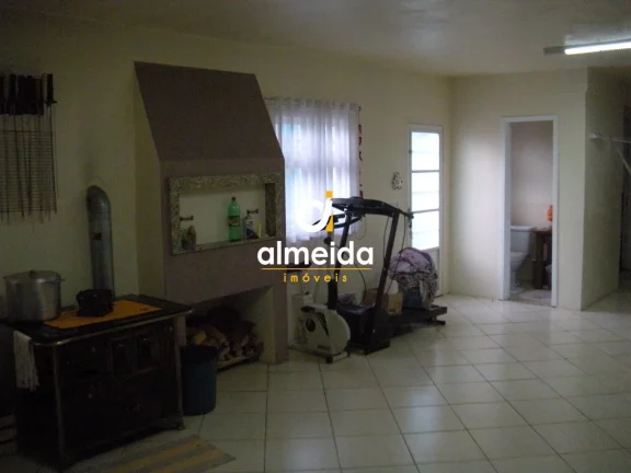 Imagem Casa 3 dormitórios à venda Nossa Senhora Medianeira Santa Maria/RS
